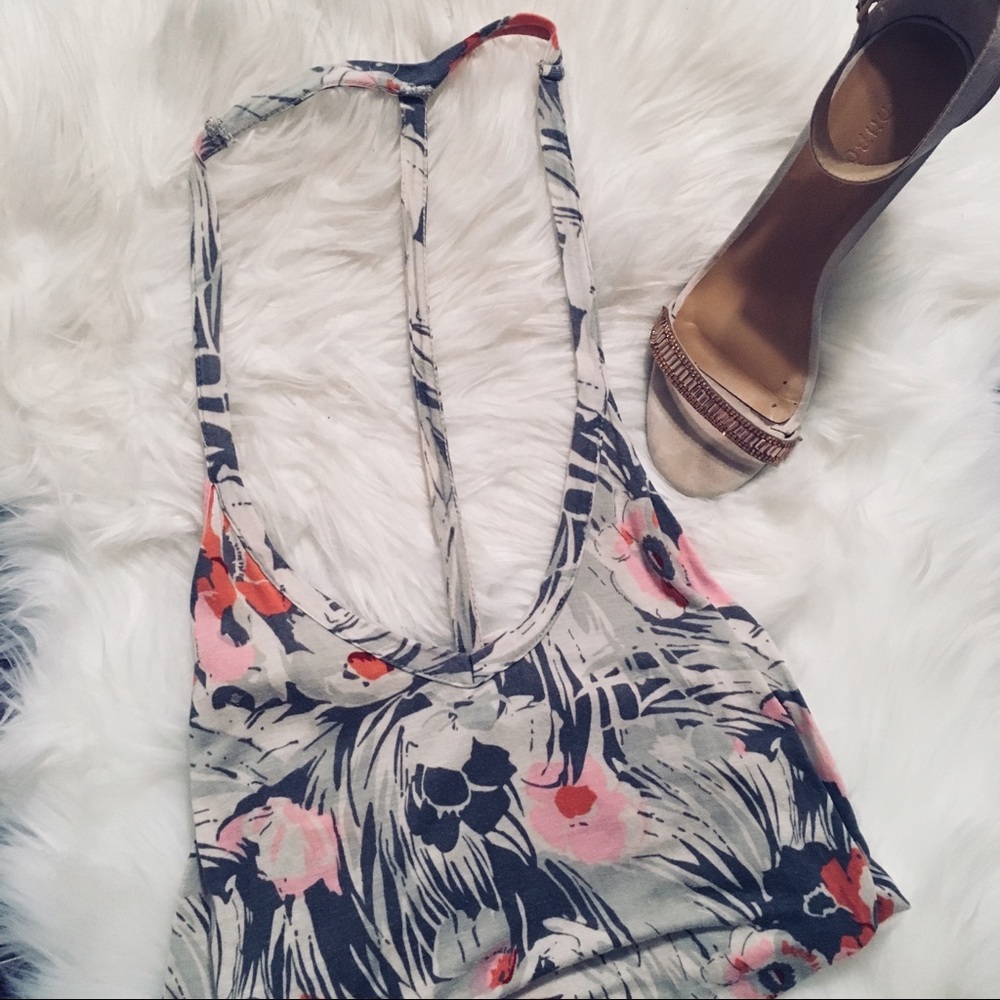 Flowy Tank